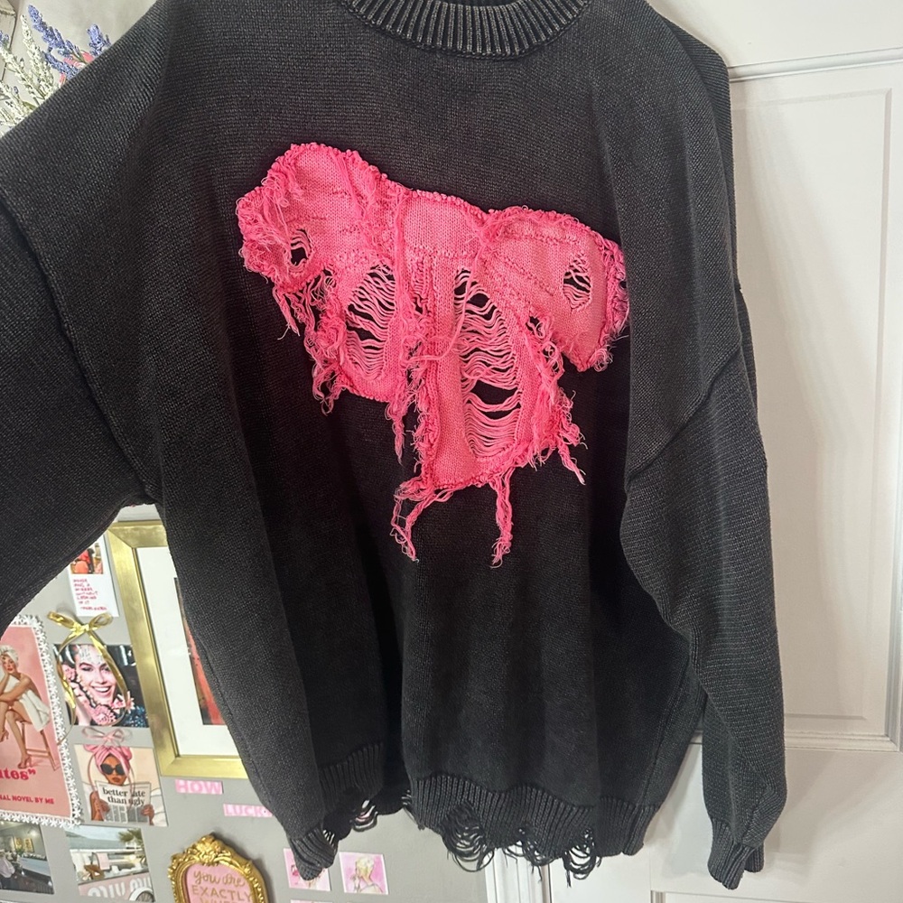 Aelfric Eden Black Sweater with Pink bow Design